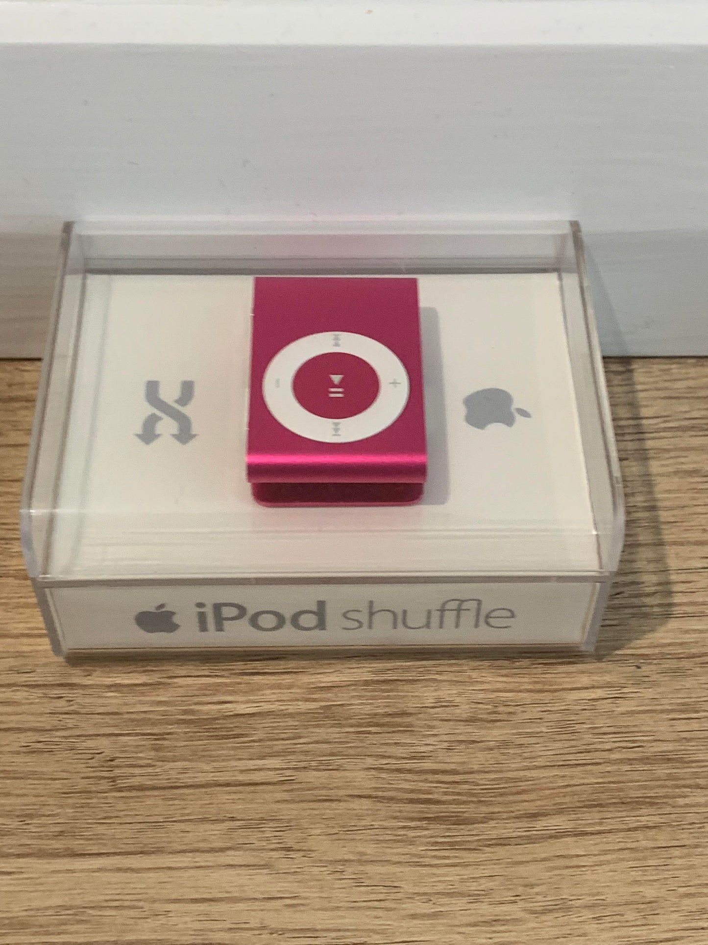 iPod Shuffle 2nd Gen 1GB Sealed Unopened Original Unboxed Brand New - Pink