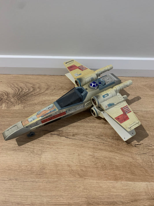 Original 1997 Star Wars X-Wing Fighter